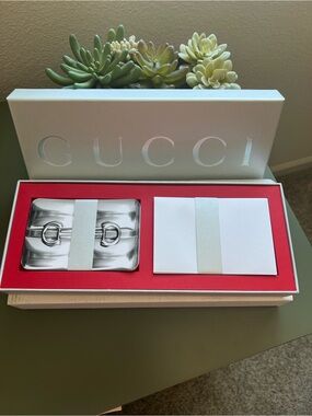 Gucci Logo - Stationary Gift Set
